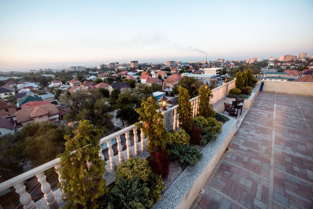 Discovery Hotel Bishkek Exterior photo